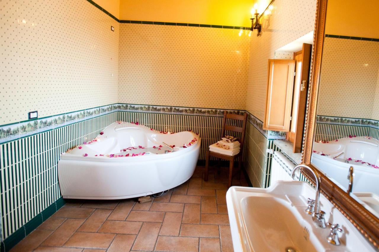 Poggio Dei Cavalieri Bed & Breakfast Boccea Eksteriør bilde
